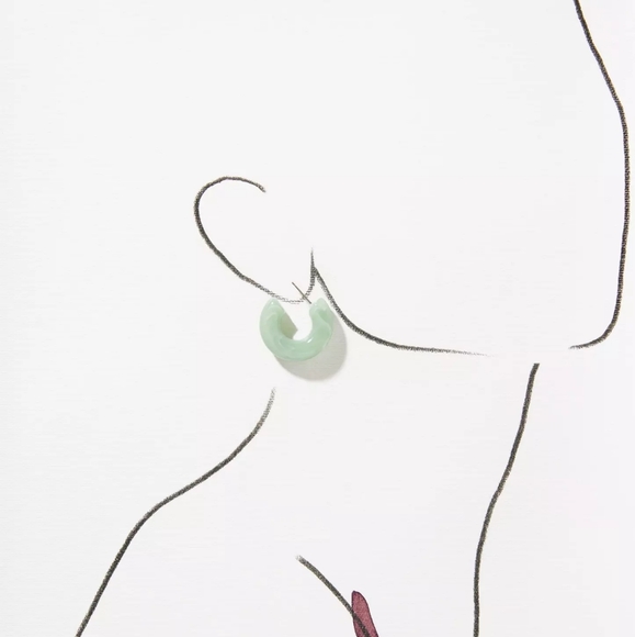 ANTHRO THE SALMA EARRING BY CASA CLARA MINT GREEN MARBLED HUGGIE CUFF HOOPS - Picture 6 of 6